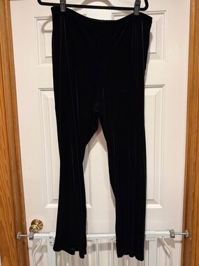 Notations Black Wide Leg Velvet Pants